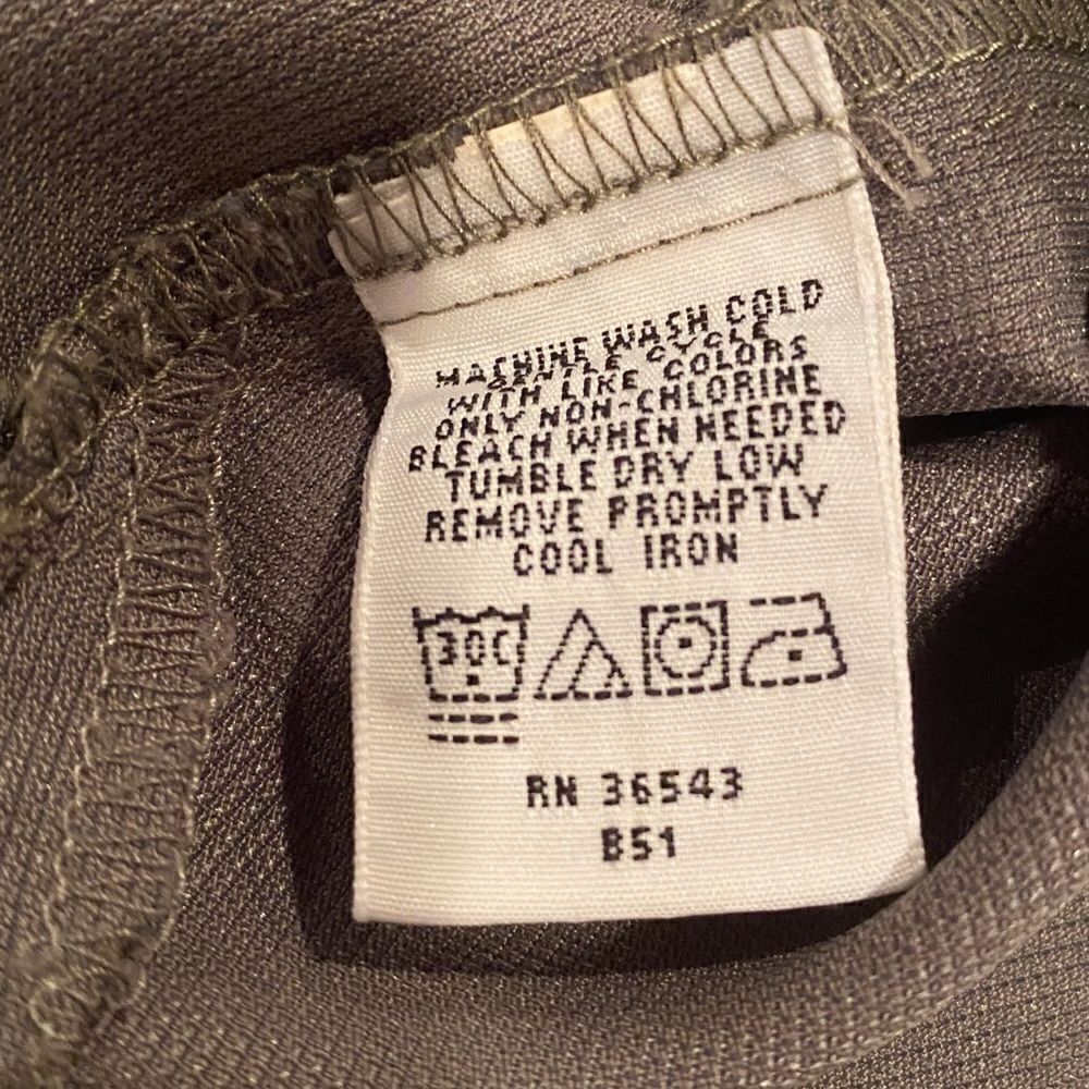 Geoffrey Beene Short Sleeve Button Up - Picture 7 of 8